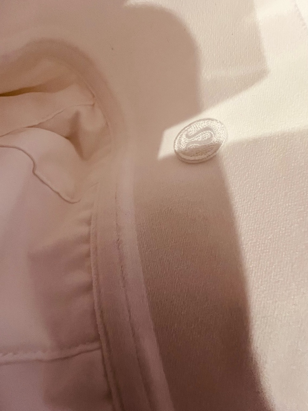 Lululemon Peek-A-Boo Pleat Tennis Skirt White NWT Medium - Picture 11 of 11